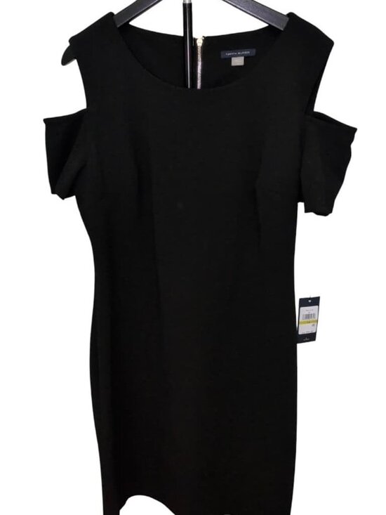 Dresses & Skirts - Tommy Hilfiger Cold Shoulder